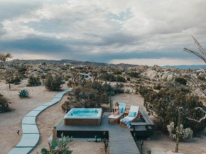 High Desert Paradise - Pool, Hot Tub, Yoga Studio